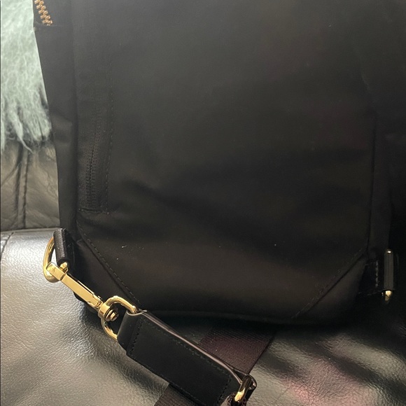 Tumi Black Nylon Sling Bag with Gold Zippers - Picture 4 of 5